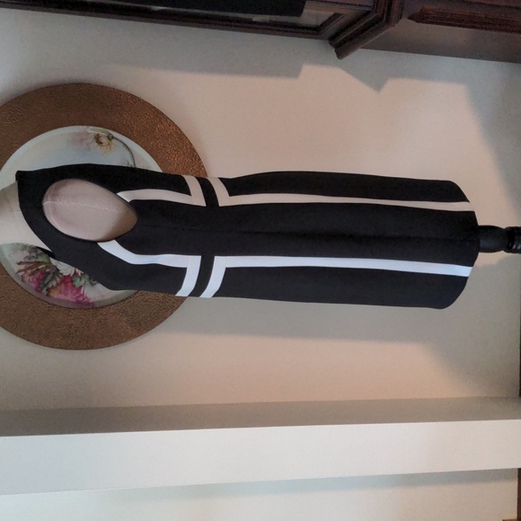 Calvin Klein Dress - Picture 3 of 7